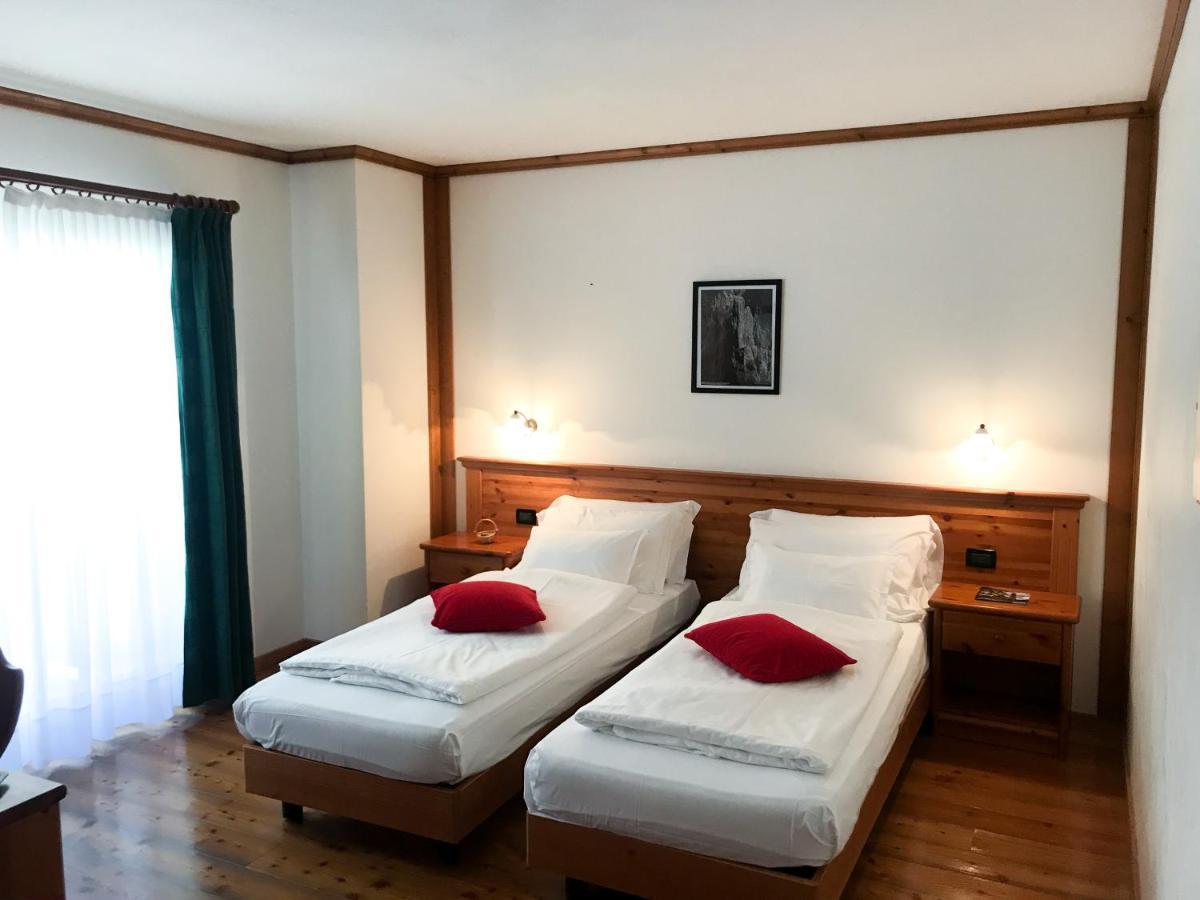 Hotel Garni Civetta Selva di Cadore Luaran gambar